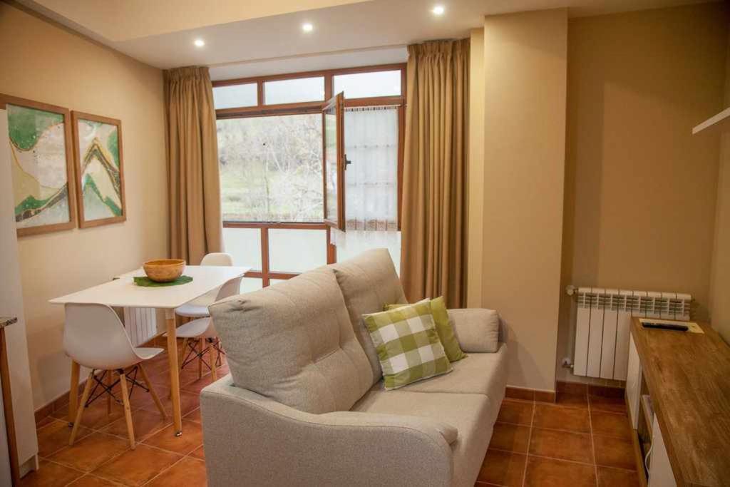 Cumbres De Los Picos Apartamento La Yedra Poo  Kültér fotó